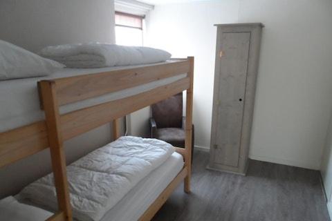 Appartement met inpandig balkon, 150 meter verwijderd van strand en centrum Zoutelande Buitenkant foto